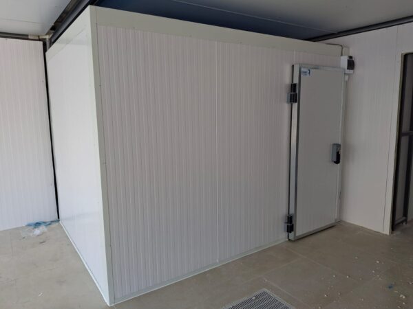 Camera frigorifica de congelare  4m x 4m x 2,20m