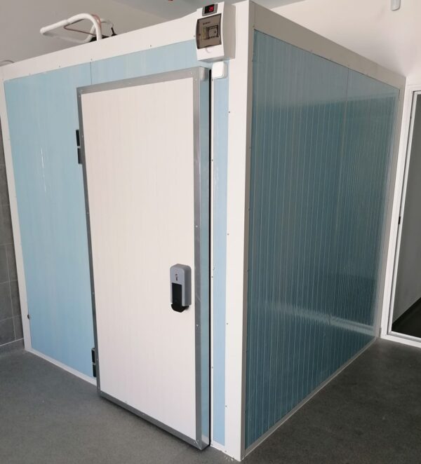 Camera frigorifica de refrigerare, 2m x 2m x 2,10m