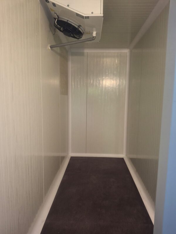 Camera frigorifica dubla refrigerare/congelare  3m x 2m x 2,20m