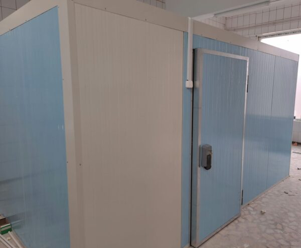 Camera frigorifica de congelare  4m x 3,5m x 2,20m