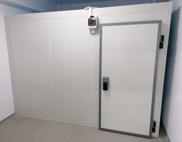 Camera frigorifica de refrigerare 2m x 2,5m x 2,10m