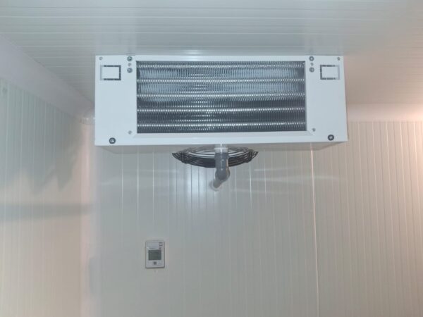 Camera frigorifica de refrigerare, 2m x 2m x 2,10m